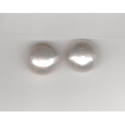 Par perlas Japonesas de 22 m.m. de diametro